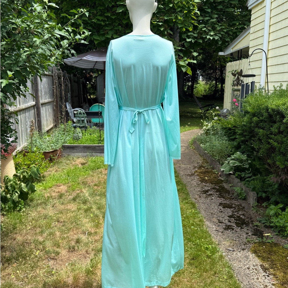 Vanity Fair Aqua Robe - Picture 2 of 4